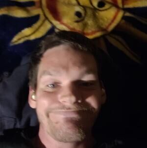 Meet your Posher, Kenneth